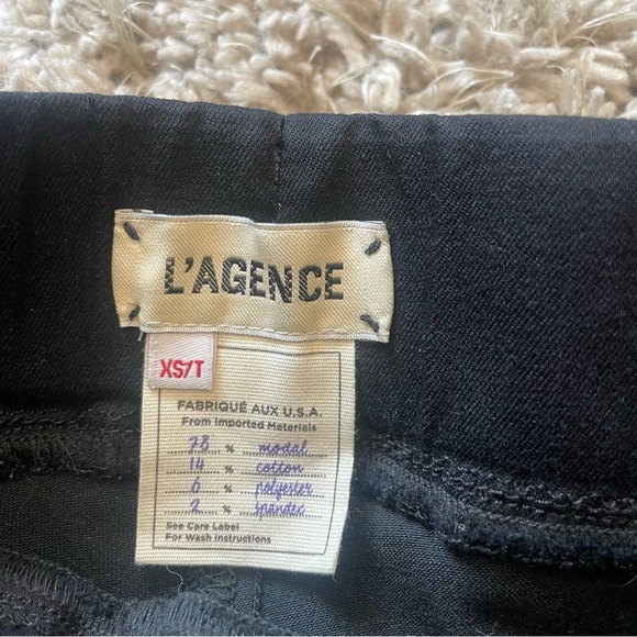 L'AGENCE Rochelle Coated Jean Size: X-Small COLOR: BLACK COATED SUPER STRETCH - Picture 8 of 10